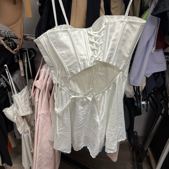 SKIMS skims woven shine corset dress ivory - Picture 11 of 11